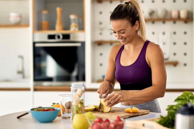 Detox: O Que É, Para Que Serve e Como Fazer do Jeito Certo