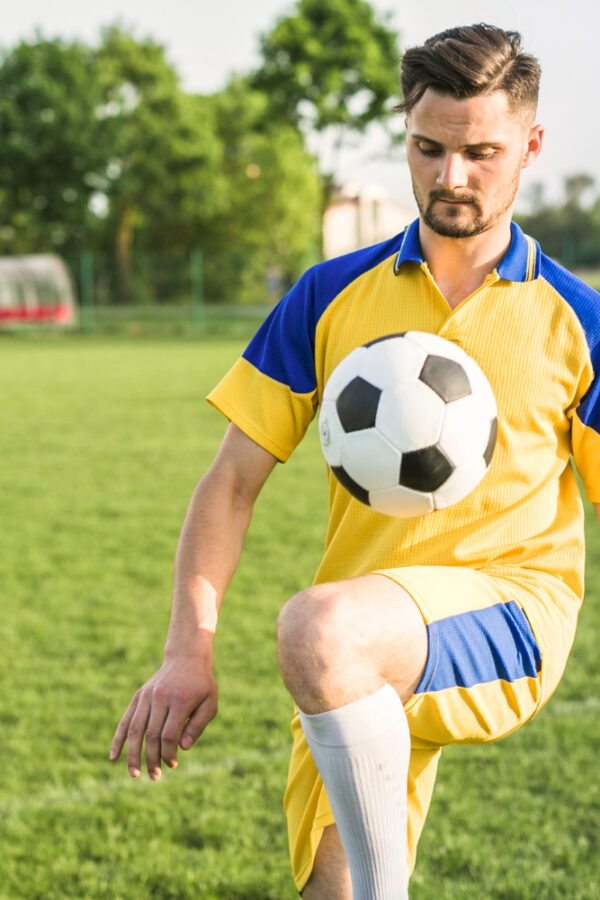 Jogadores com N: Principais Nomes e Curiosidades do Futebol
